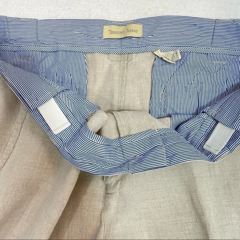 Territory Ahead 100% Linen flat front stretch waist men’s beige shorts, Sz 42‍‍‍